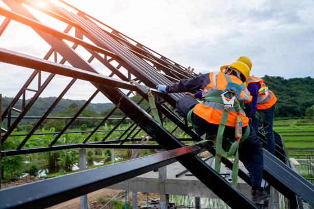 Best Commercial Roofing Services  in North Prairie, WI
