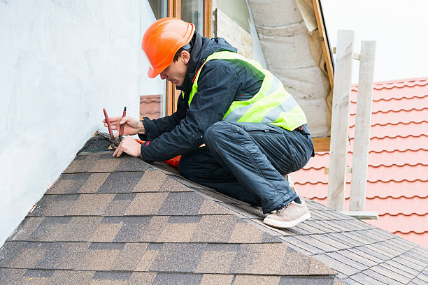 Best Emergency Roof Repair  in North Prairie, WI